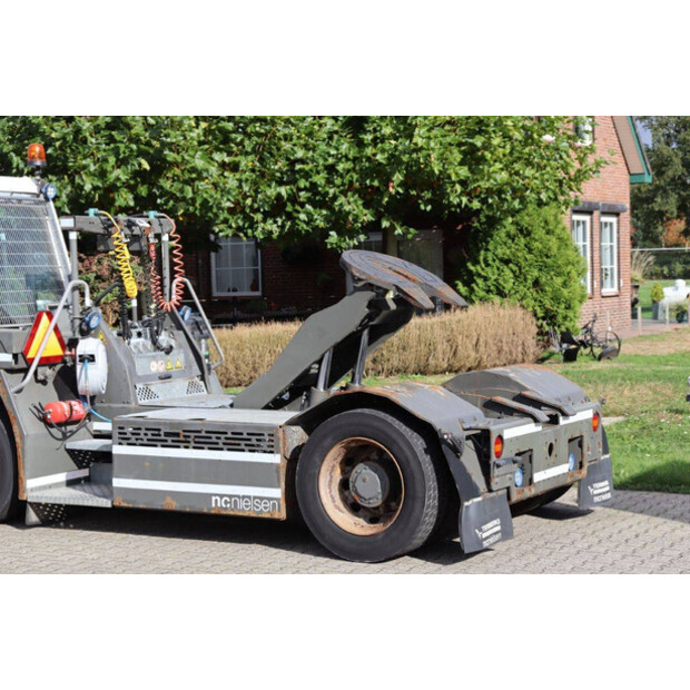 2016 Terberg DT183 Mega-44170899