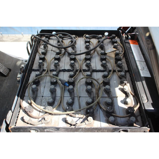 2018 تويوتا 8FBEK16T-44171045