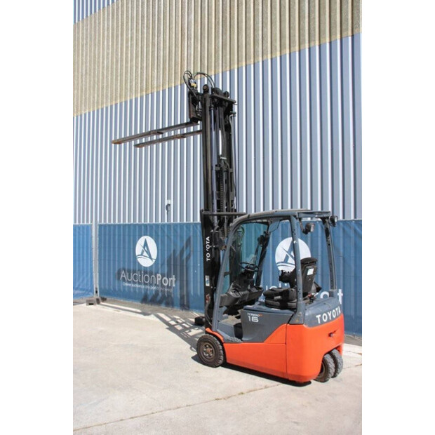 2018 تويوتا 8FBEK16T-44171057