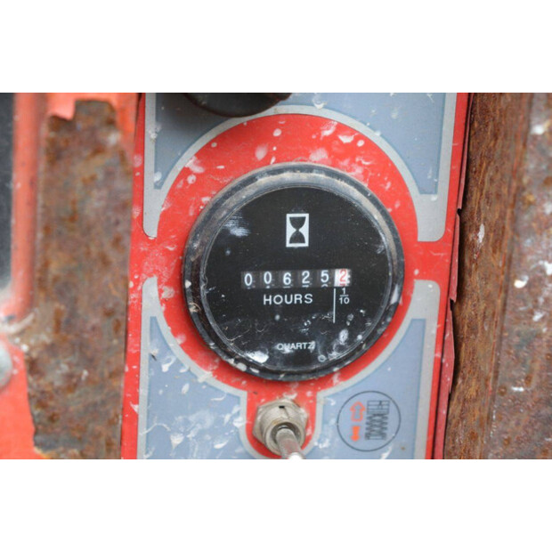 2013 MANIACCESS 120 SE-44171363