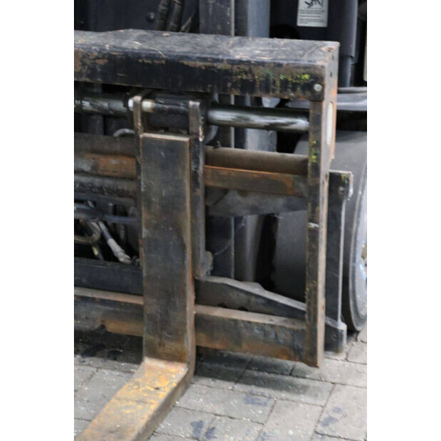 2015 Crown FC4525-2.0-44171720