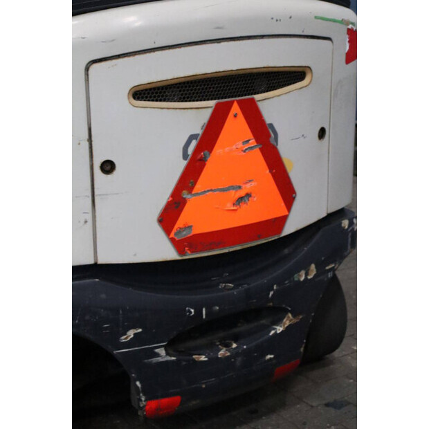 2015 Crown FC4525-2.0-44171726