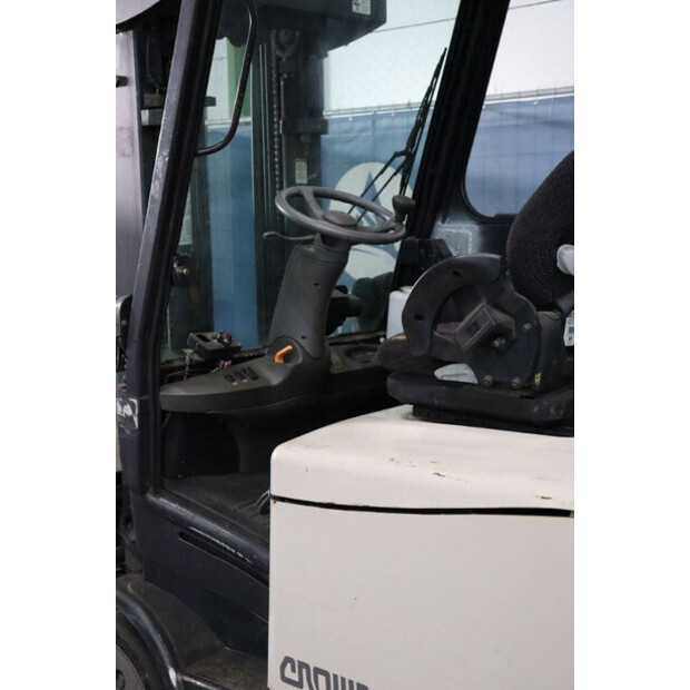 2015 Crown FC4525-2.0-44171729