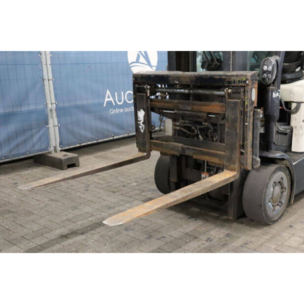 2015 Crown FC4525-2.0-44171738