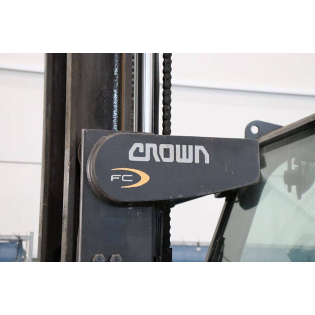 2015 Crown FC4525-2.0-44171747