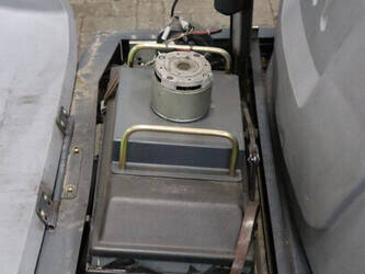 2014-hako-b310r-cl-44171857