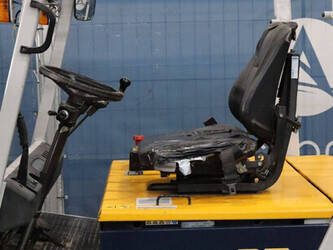 1994-komatsu-fb25h-1e-44171894