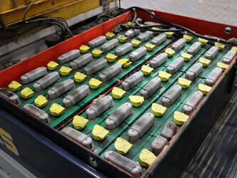 1994-komatsu-fb25h-1e-44171905