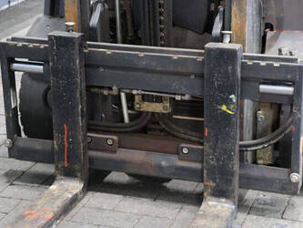 2013-linde-e16-01-1391503-44171961