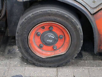 2013-linde-e16-01-1391503-44171964