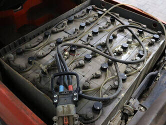 2013-linde-e16-01-1391503-44171982