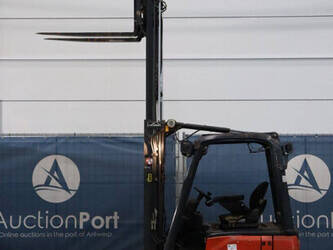 2013-linde-e16-01-1391503-44171988