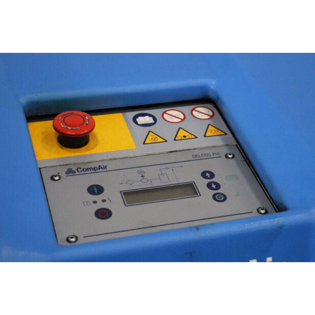 2008 كومبير L 07-10 FS-44172009