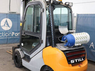 2016-still-rx70-30t-1391511-44172093