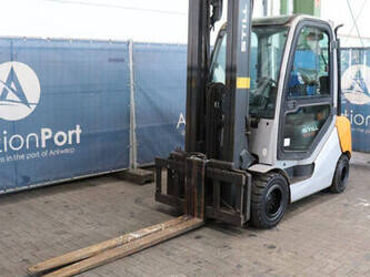 2016-still-rx70-30t-1391511-44172098