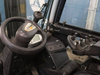 2016-still-rx70-30t-1391511-44172111