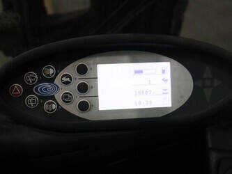 2016-still-rx70-30t-1391511-44172115