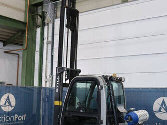 2016-still-rx70-30t-1391511-44172120