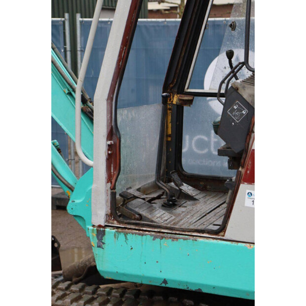 اي اتش اي IS-30G3-44172381