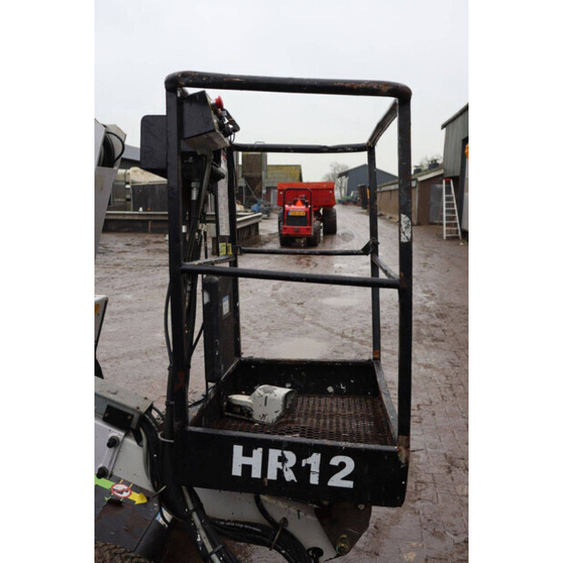 2011 NIFTY HR12 NDE-44172447