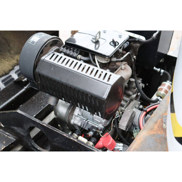 2011 NIFTY HR12 NDE-44172462