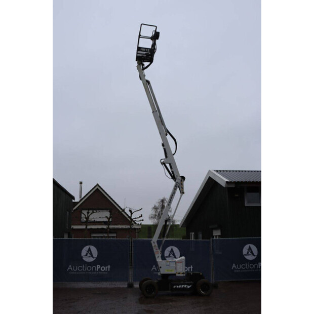 2011 NIFTY HR12 NDE-44172468