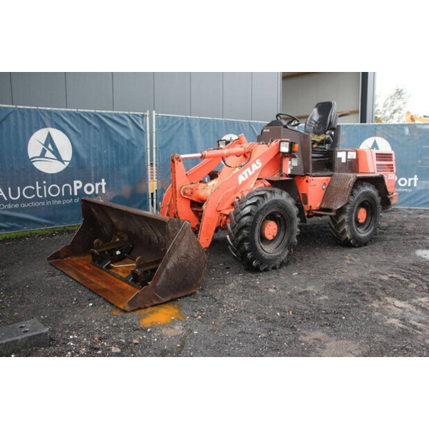 1998 اطلس 52E-44172580