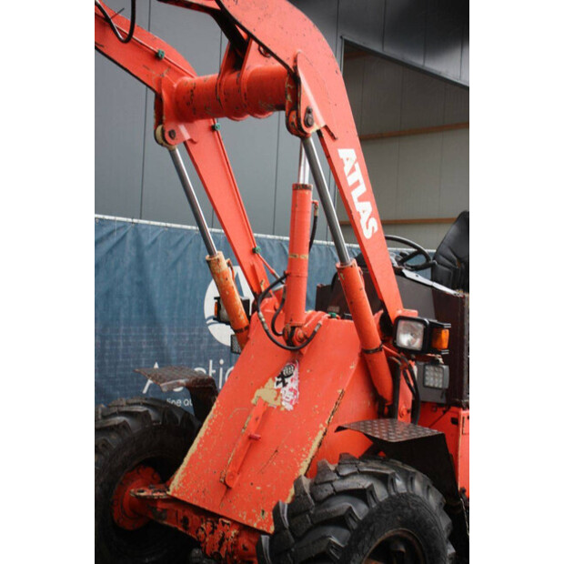 1998 اطلس 52E-44172604