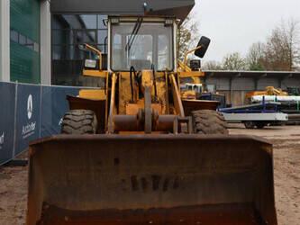 1990-liebherr-l541-44172715