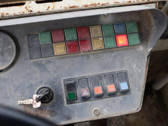 1990-liebherr-l541-44172746