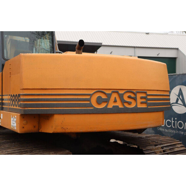 1995 CASE 688B-CK-44172824