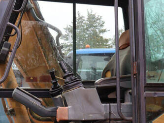 1995-case-688b-ck-1391539-44172825