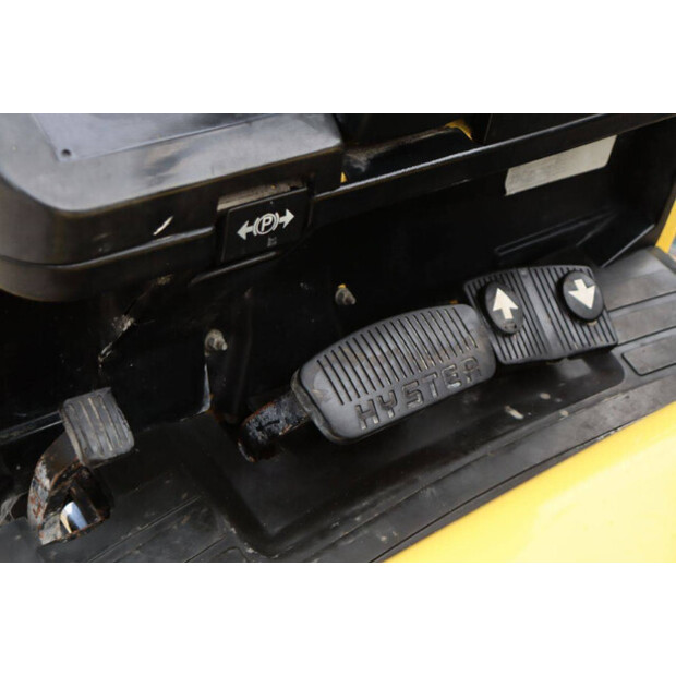 2004 هايستر J2.50ACX-44172867