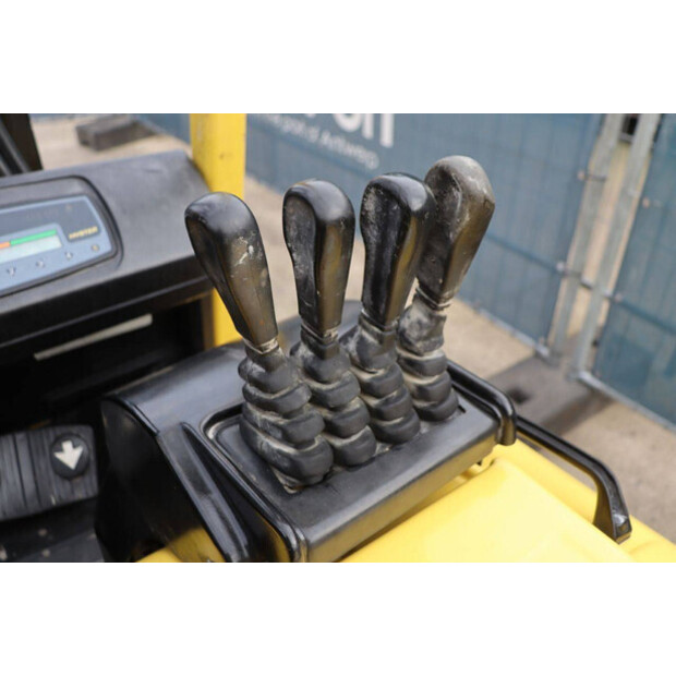 2004 هايستر J2.50ACX-44172871