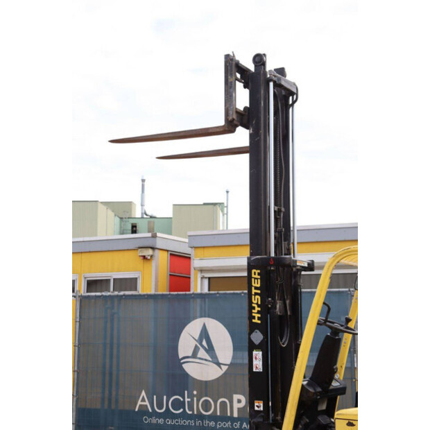 2004 هايستر J2.50ACX-44172879