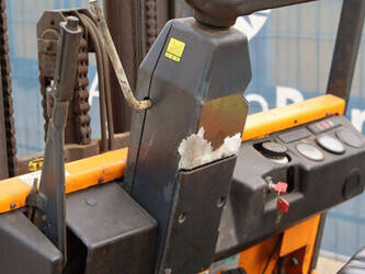 1995-still-r-60-18-44172901