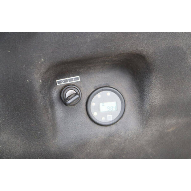 2004 OM Carrelli CL 10.50-44172970