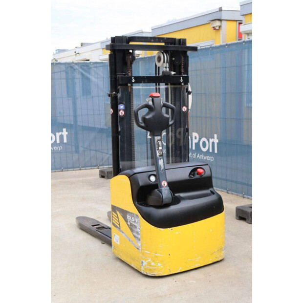 2009 Hyundai 10 LS-7-44172985