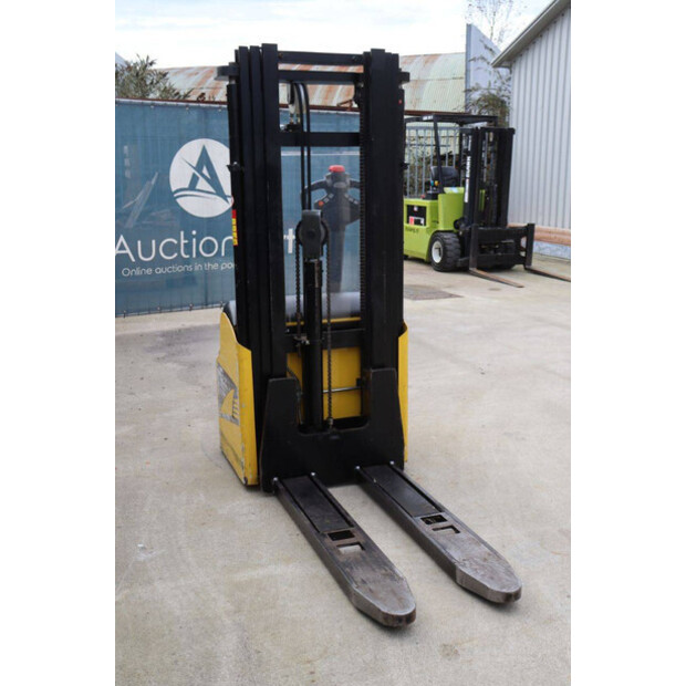 2009 Hyundai 10 LS-7-44172988