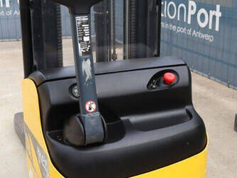 2009-hyundai-10-ls-7-44172993