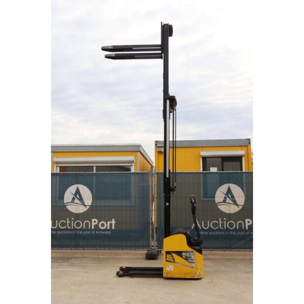 2009 Hyundai 10 LS-7-44173002