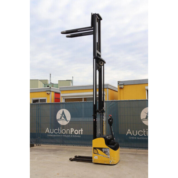 2009 Hyundai 10 LS-7-44173003