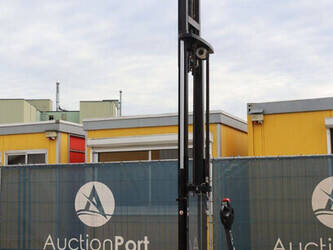 2009-hyundai-10-ls-7-44173003