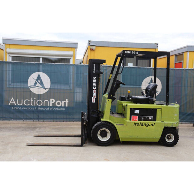 2001 كلارك CEM 30S-44173006