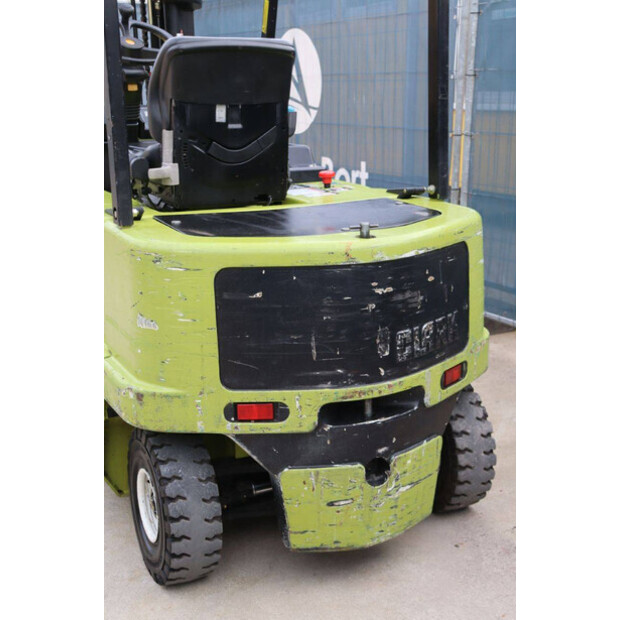 2001 كلارك CEM 30S-44173020