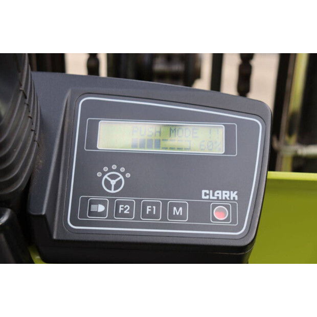 2001 كلارك CEM 30S-44173031
