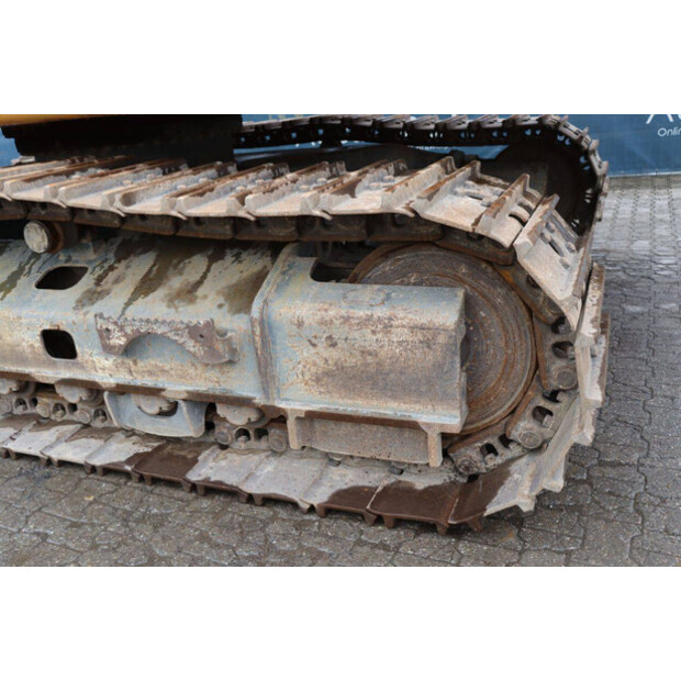 2018 ليبهير R926-44173097