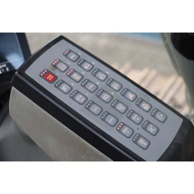 2018 ليبهير R926-44173105