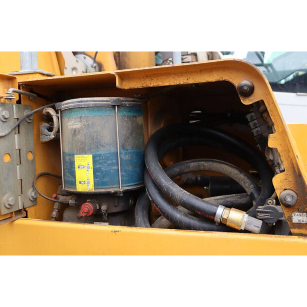 2018 ليبهير R926-44173120