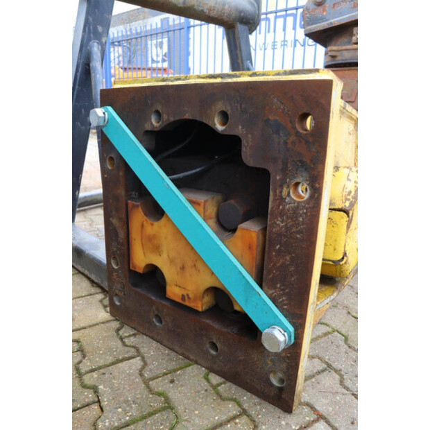 2016 Caterpillar 336F-44173194